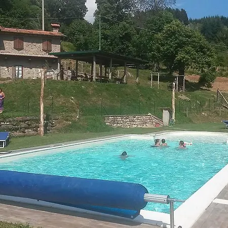Prato Fiorito مزرعة للإقامة باني دي لوكا